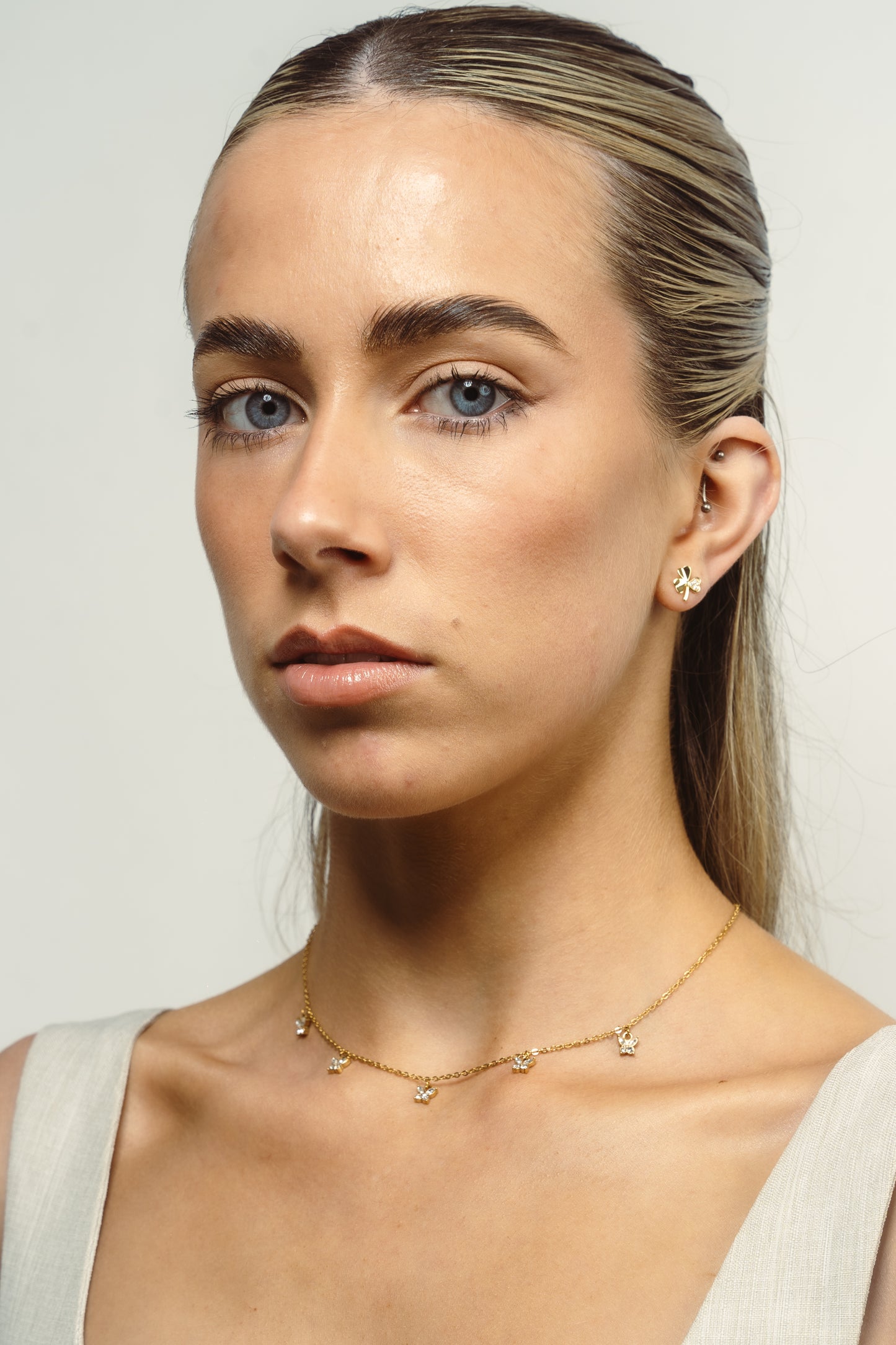 Féileacán Necklace