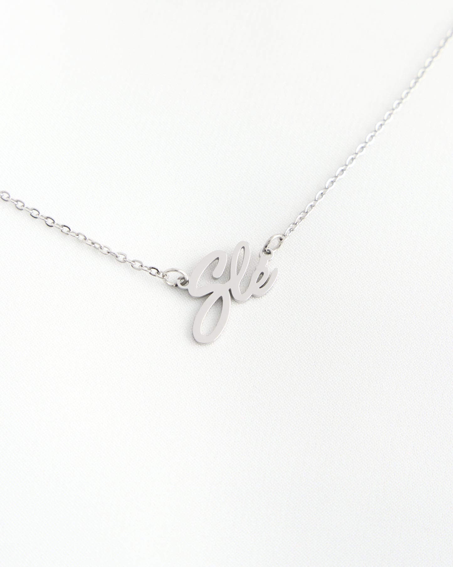 Slé Necklace