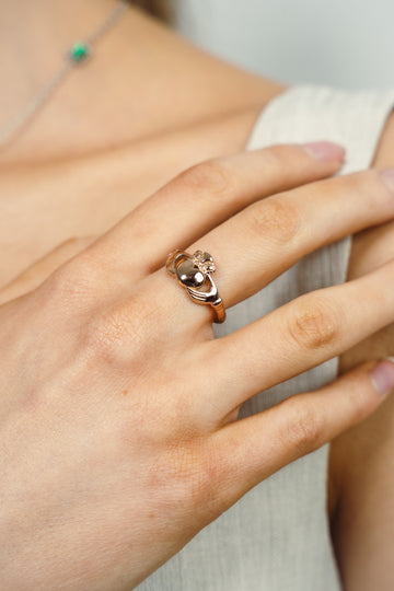 Classic Claddagh Ring