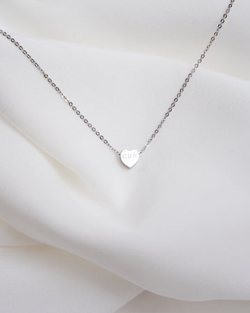 Heart Grá Pendant Necklace