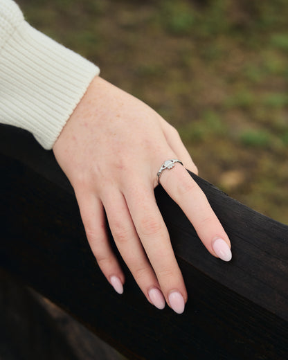Dainty Claddagh Ring