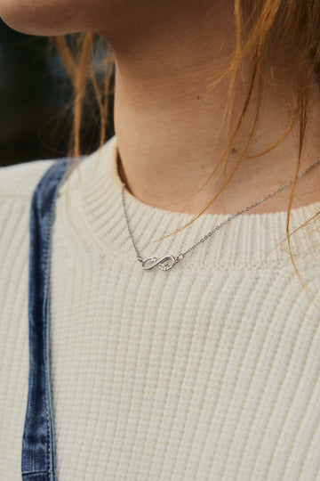 Go Deo Infinity Necklace