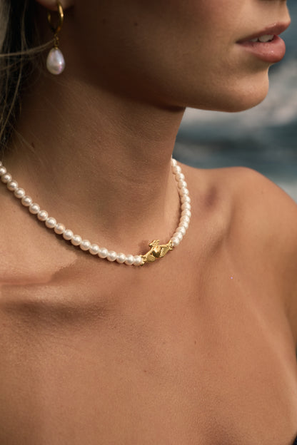 Claddagh Pearl Necklace