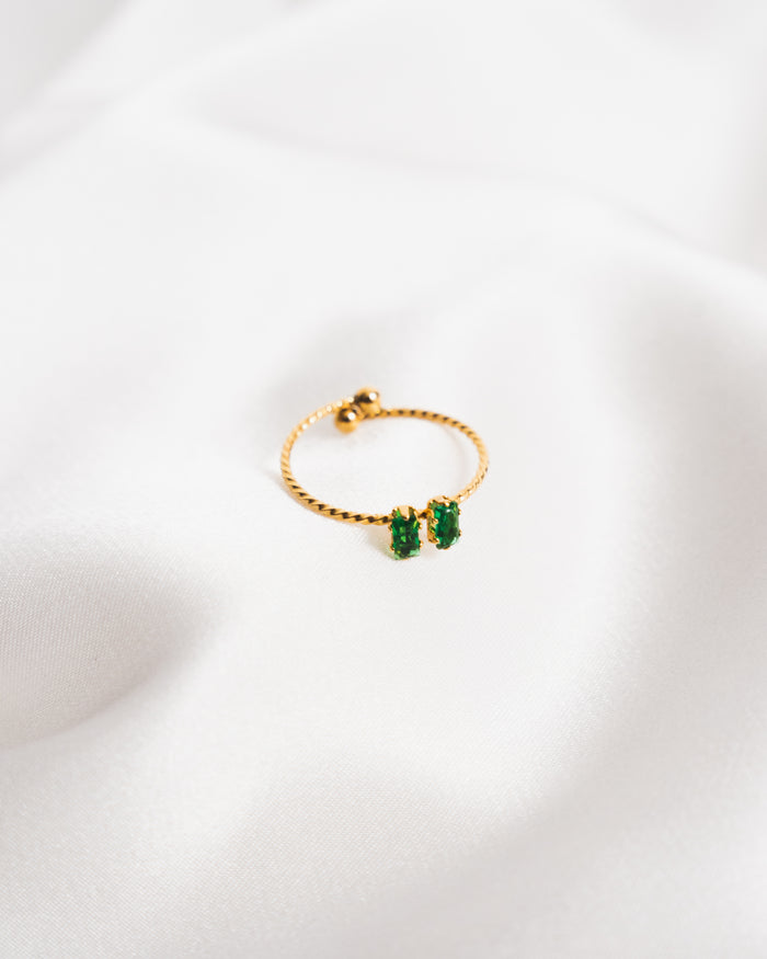 Emerald Stone Ring