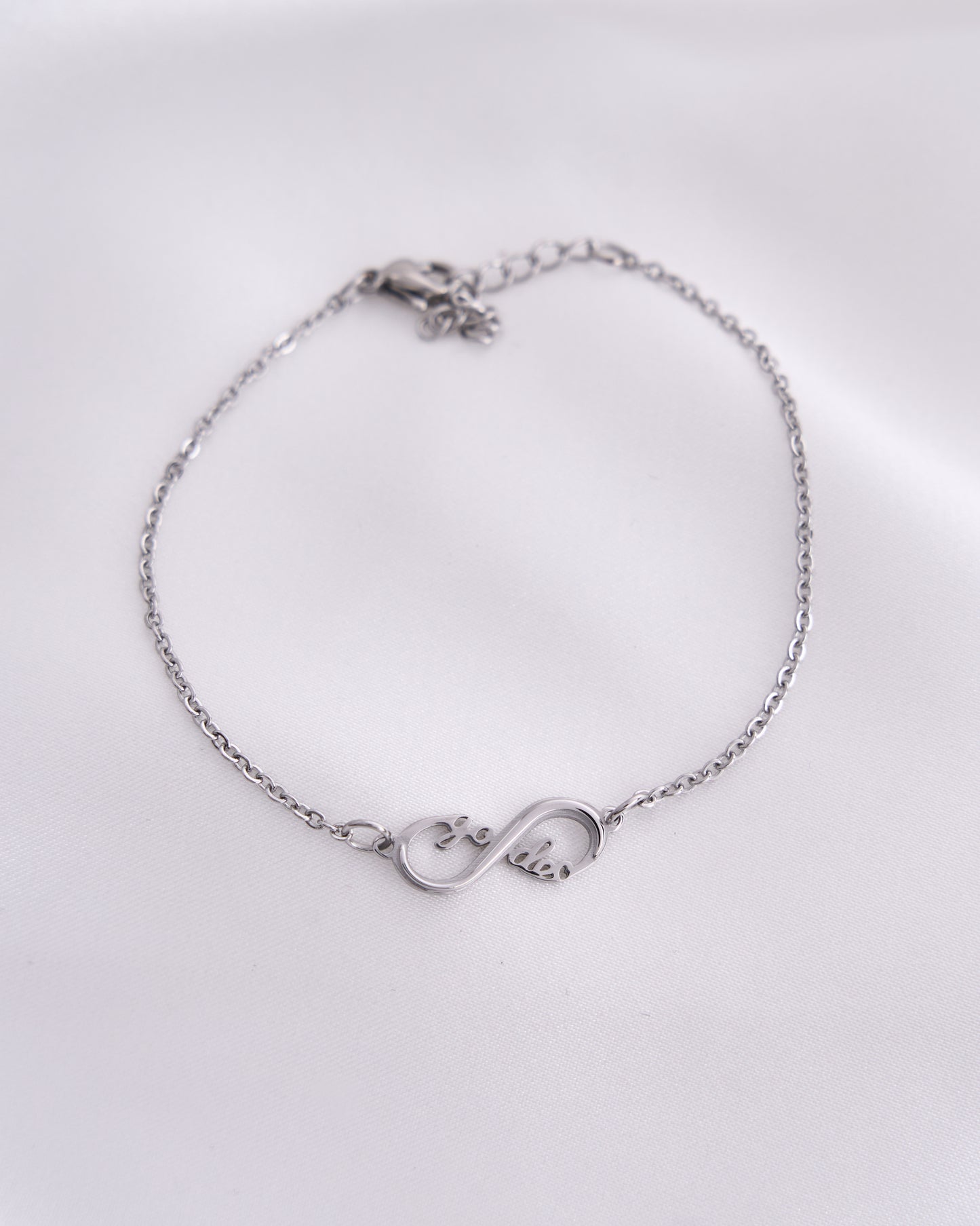 Go Deo Infinity Bracelet