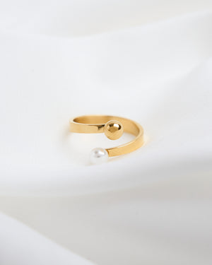 Pearl & Sphere Ring