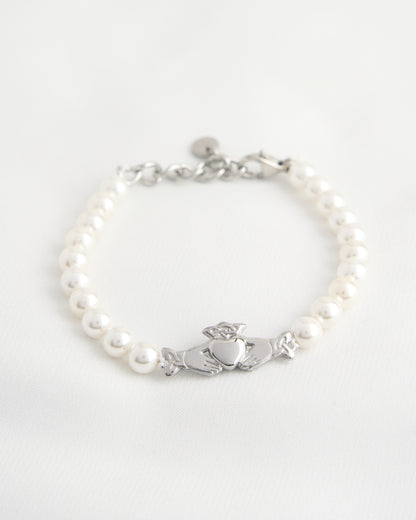 Claddagh Pearl Bracelet