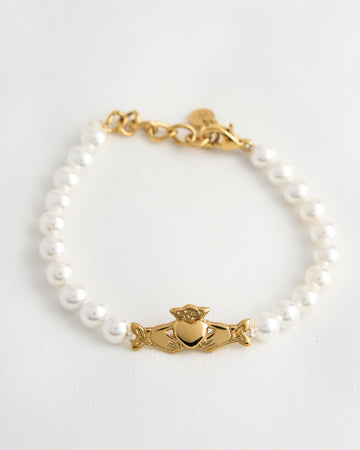 Claddagh Pearl Bracelet