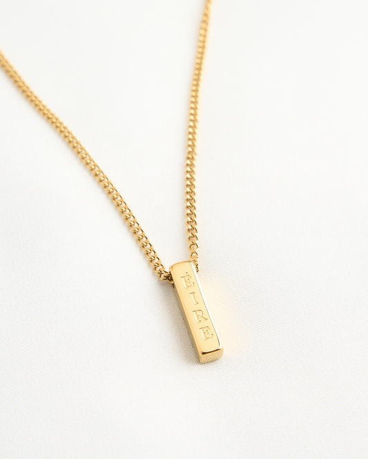 Éire Pendant Necklace