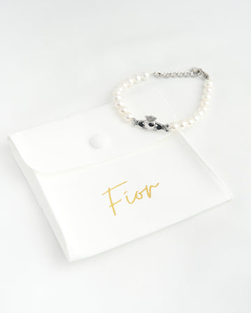 Claddagh Pearl Bracelet