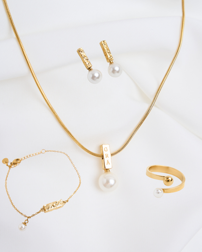 Grá Pearl Set